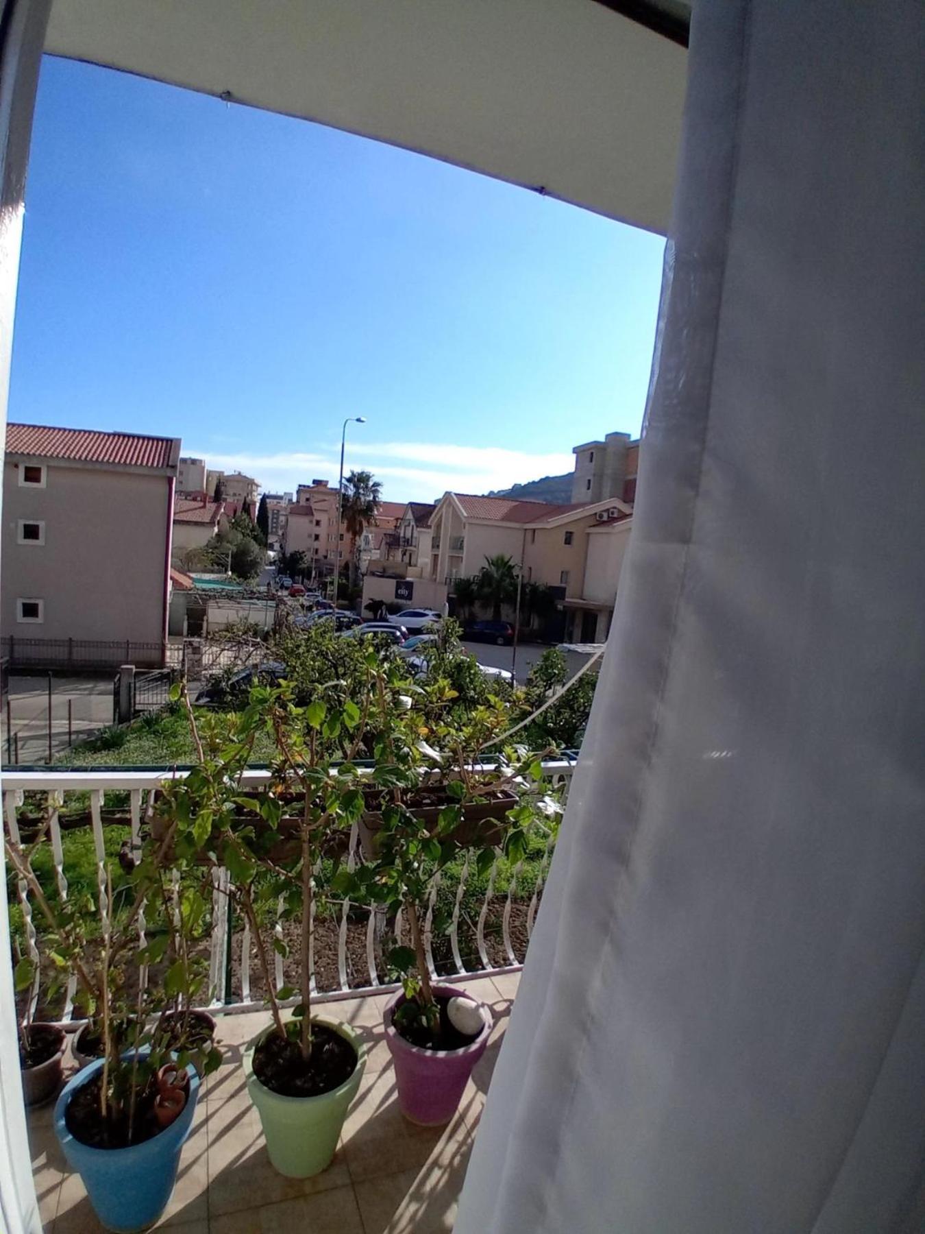 Kiwi Apartments Budva Kültér fotó