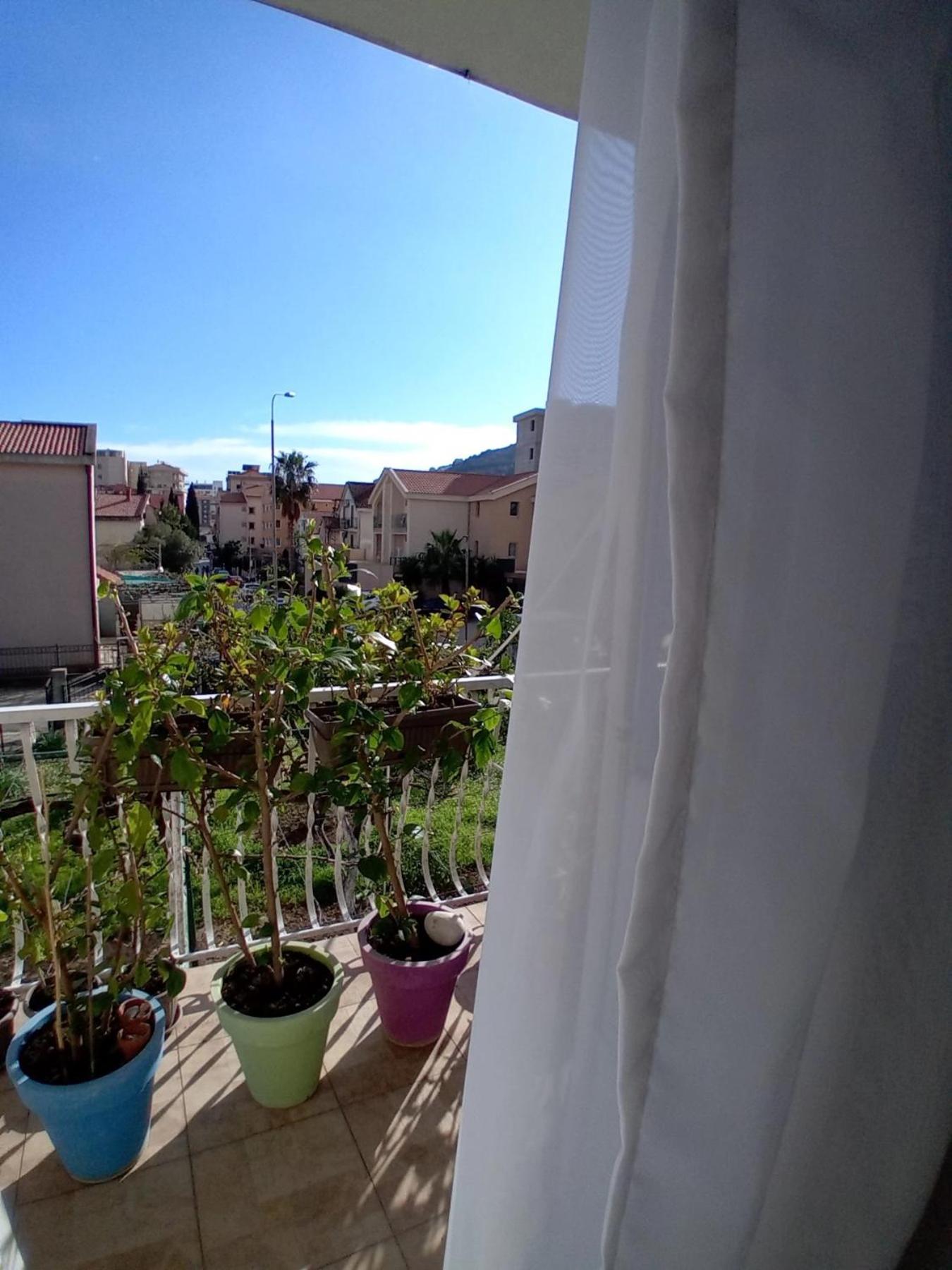 Kiwi Apartments Budva Kültér fotó